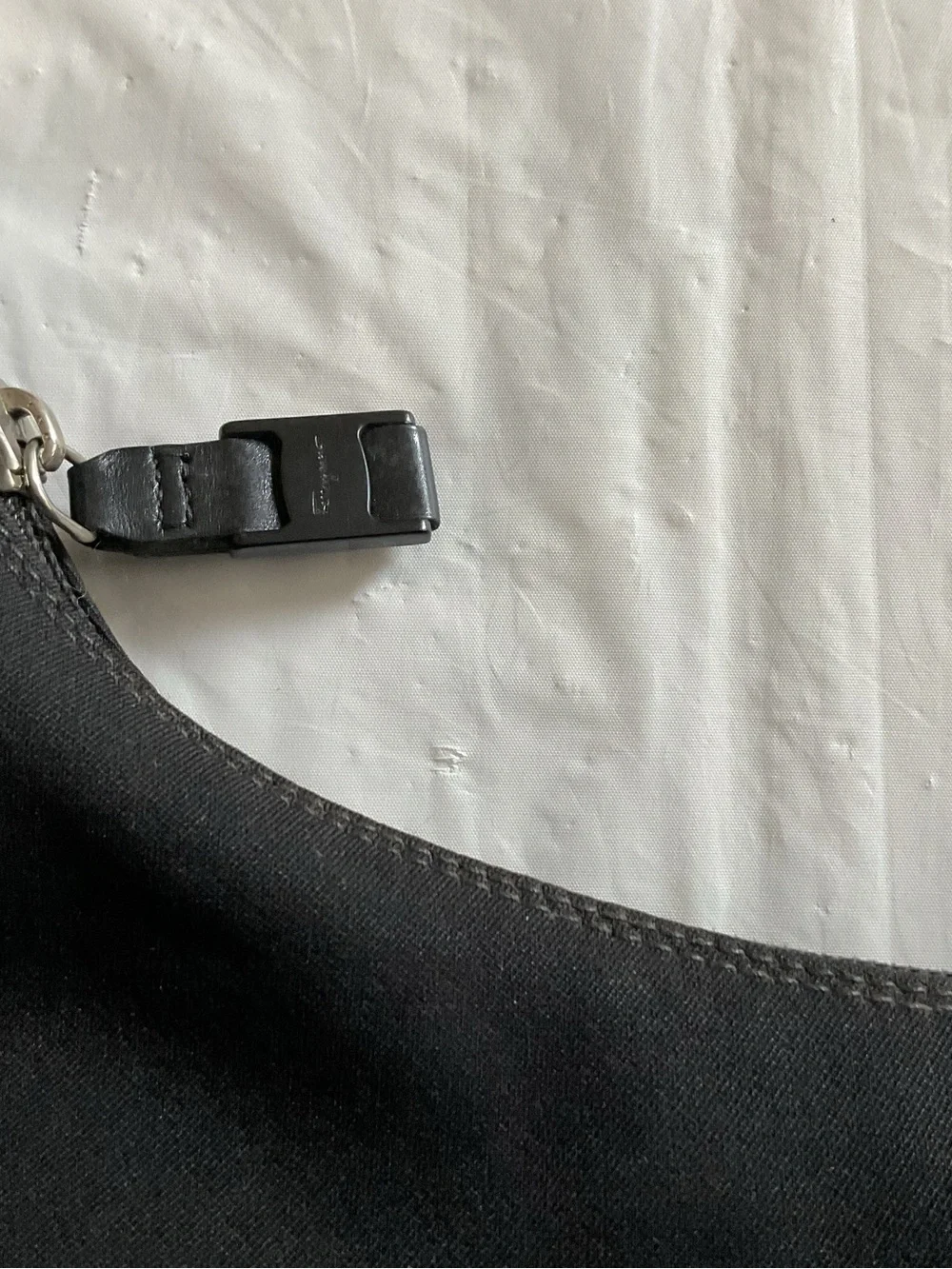 Salvatore Ferragamo VARA Black Canvas Chain Link Vintage Shoulder Bag